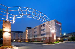 Отель Candlewood Suites Sterling, an IHG Hotel  Стерлинг